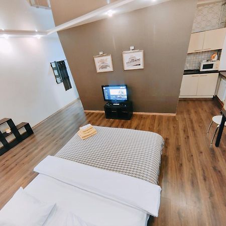 Real Home Apartmens - Podil Promenade Kiev Dış mekan fotoğraf