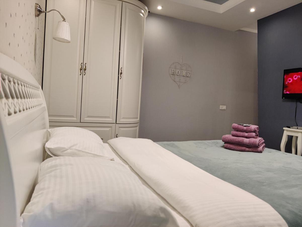 Real Home Apartmens - Podil Promenade Kiev Dış mekan fotoğraf